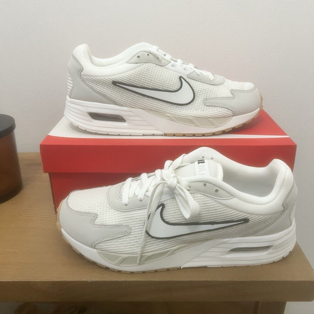 New Nike Air Max Solo Summit White Light Bone  FN6918 100 Men’s Size 10.5